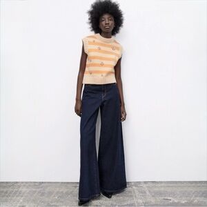 Wide-Leg Dark Blue Jeans